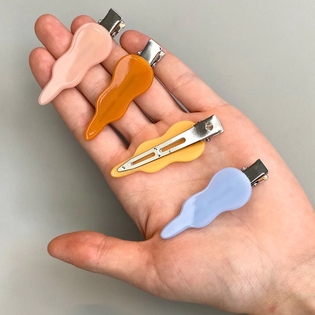 Setting Clips by Chunks Hair Claws & Clips Chunks