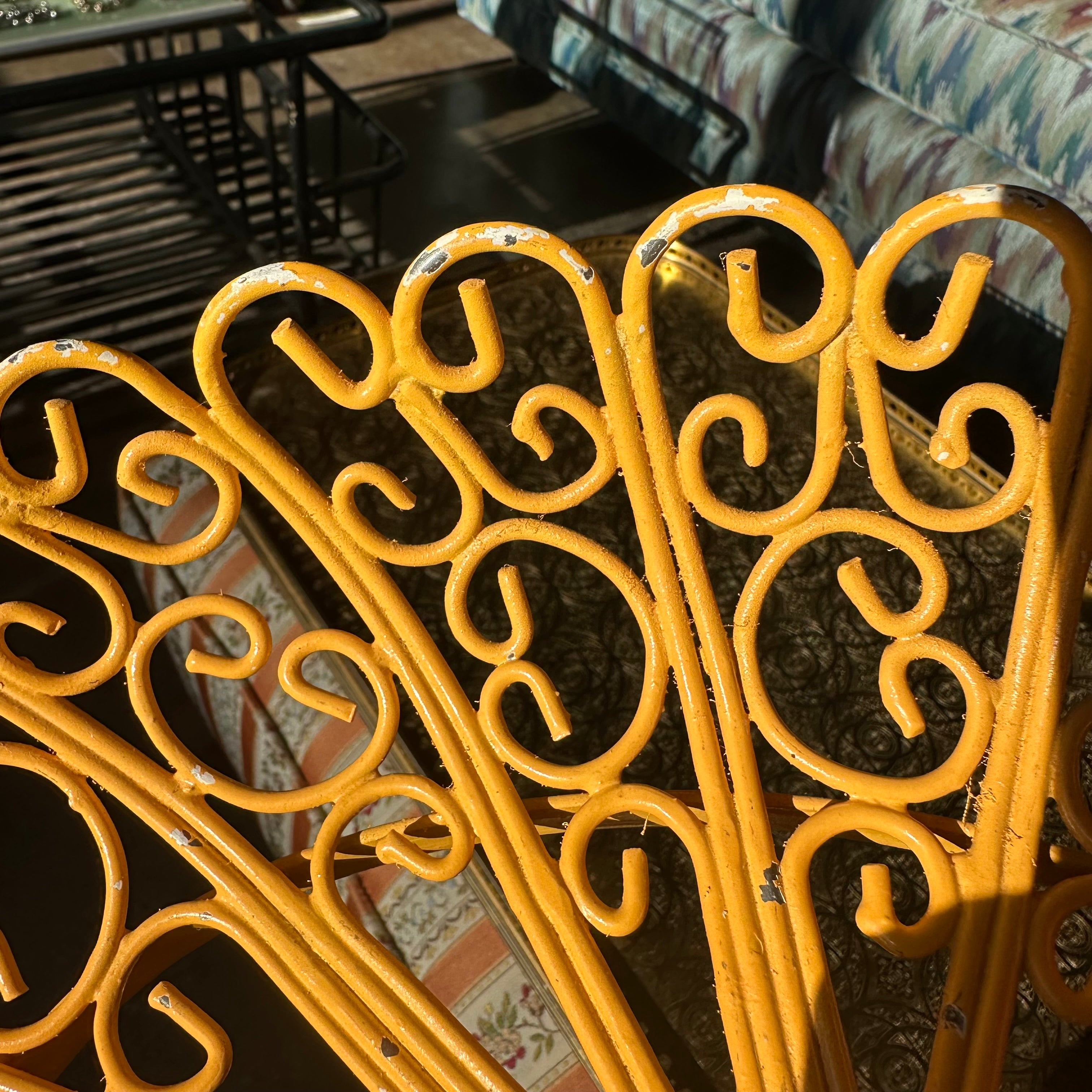 Vintage Victorian-Style Wrought Iron Basket basket CANDID HOME