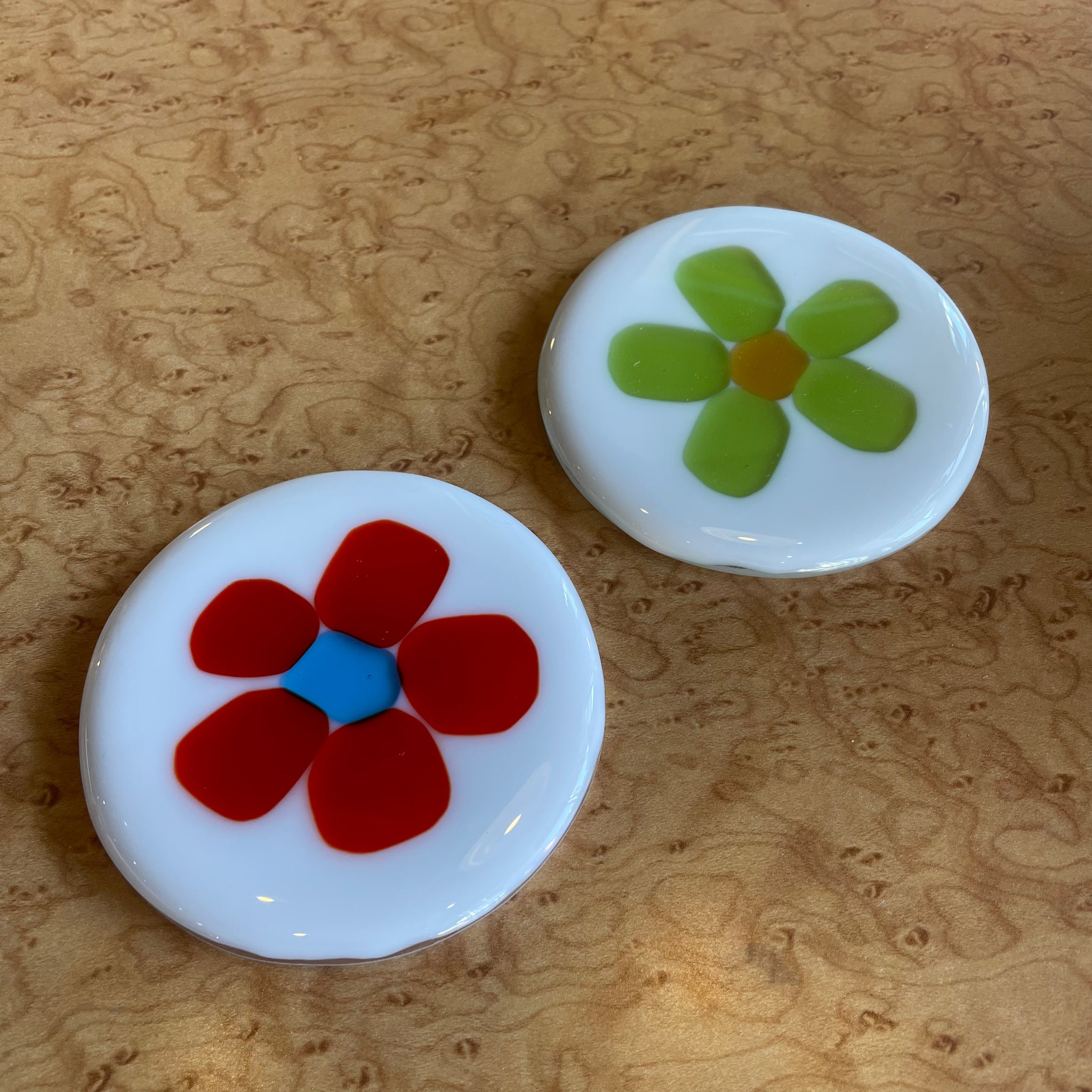 Dot Glass Flower Coasters kitchen > Coasters > best housewarming gifts > good > housewarming gifts > house warming > housewarming gift ideas > housewarming gifts for couples > new home gift ideas > new home gifts > sustainable gifts Dot White  