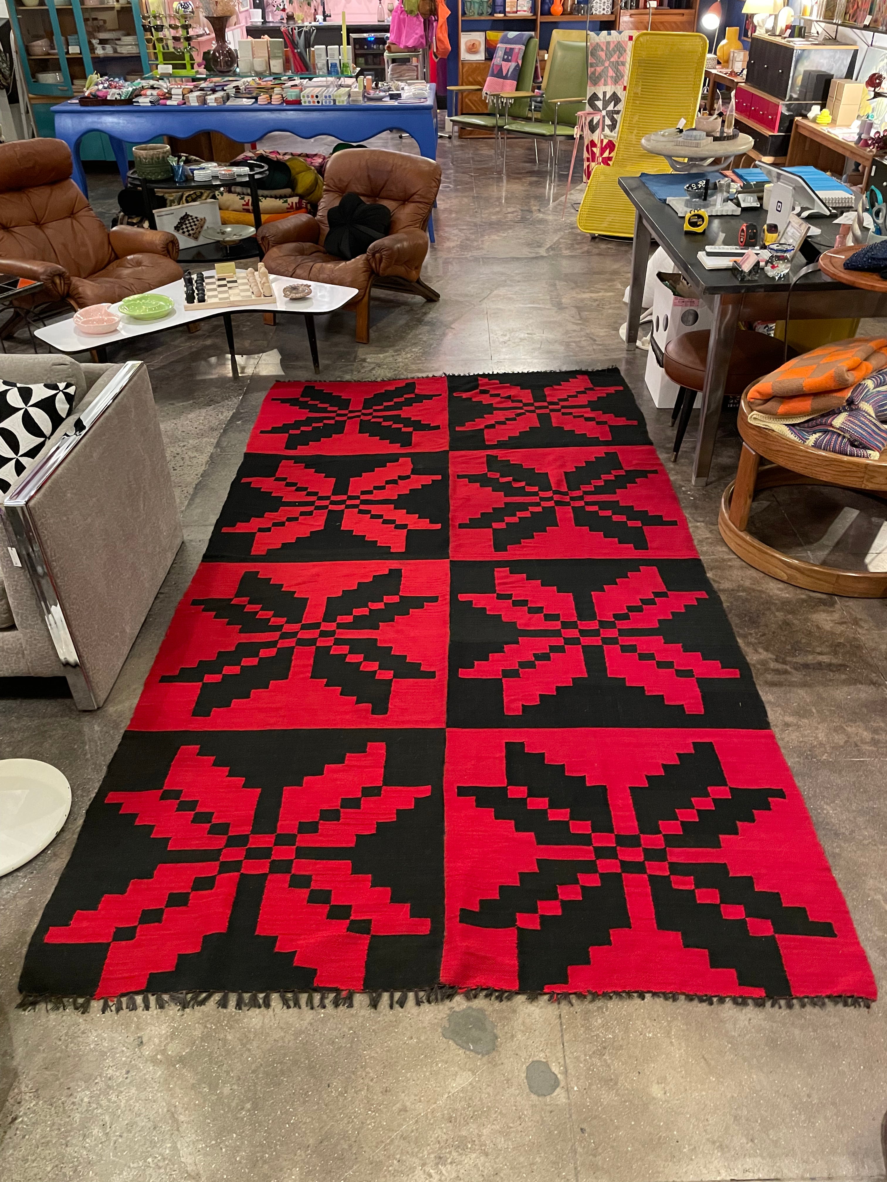5’5” x 10’ Turkish Kilim Rug  CANDID HOME   
