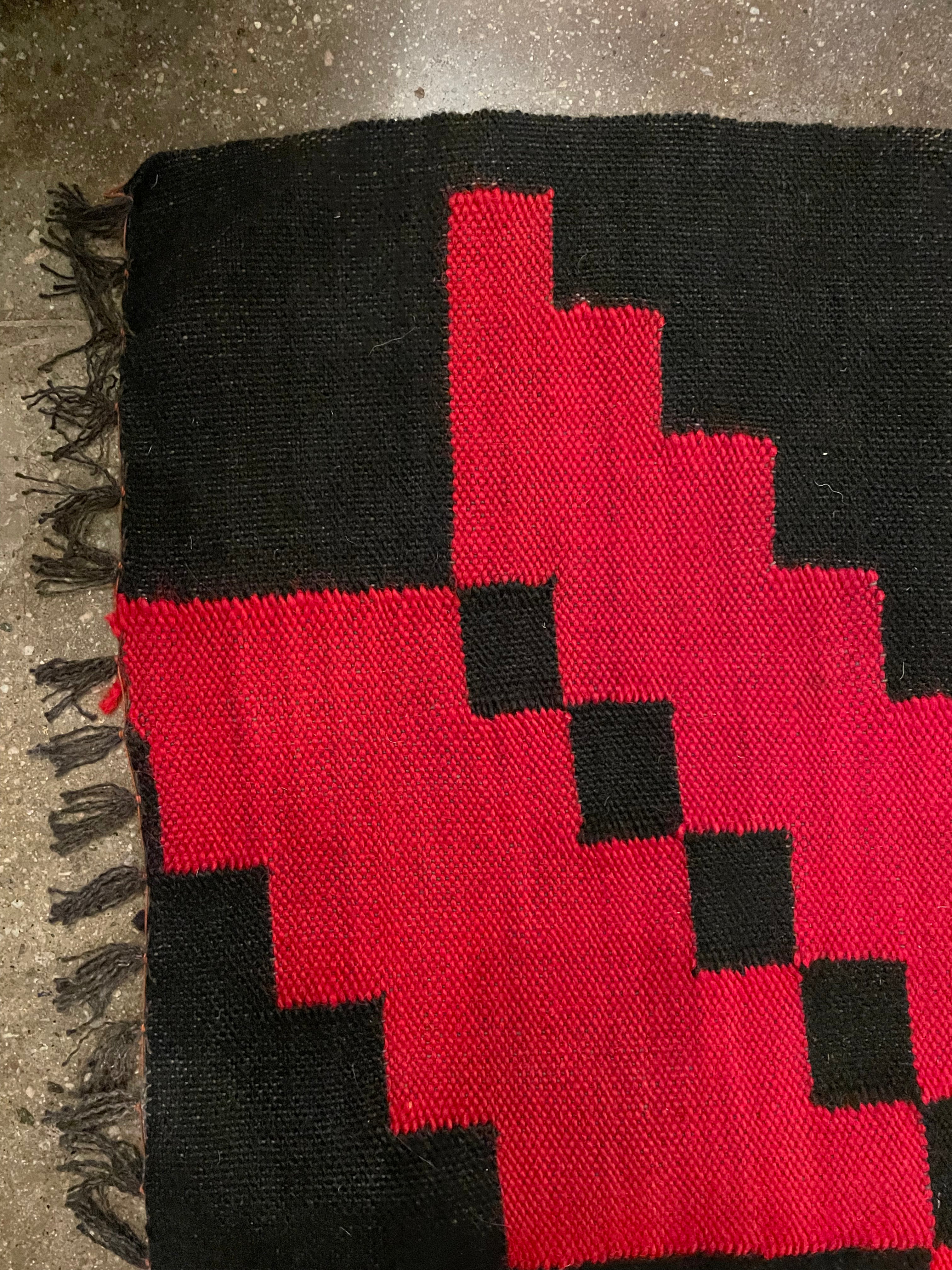5’5” x 10’ Turkish Kilim Rug  CANDID HOME   