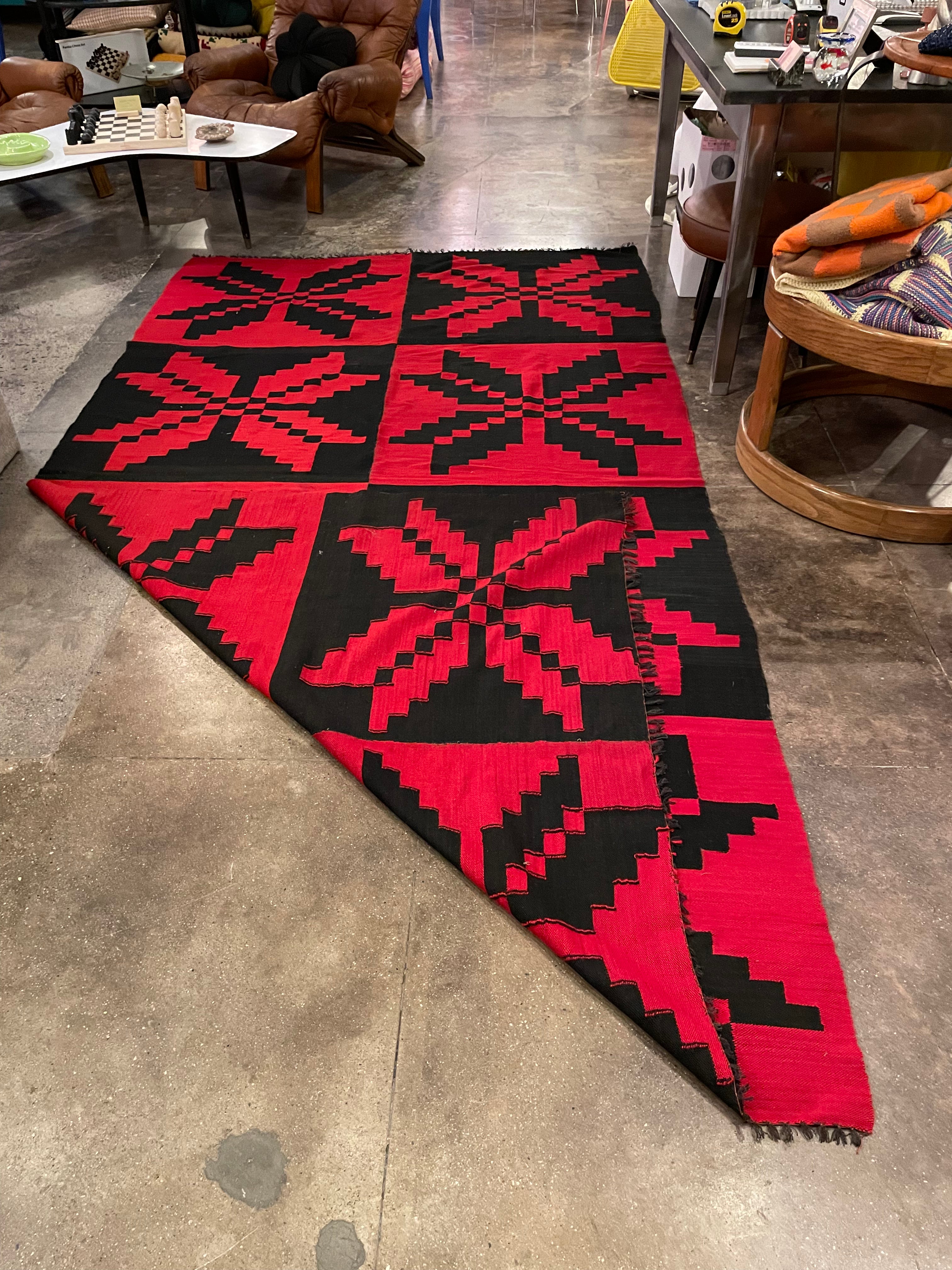 5’5” x 10’ Turkish Kilim Rug  CANDID HOME   