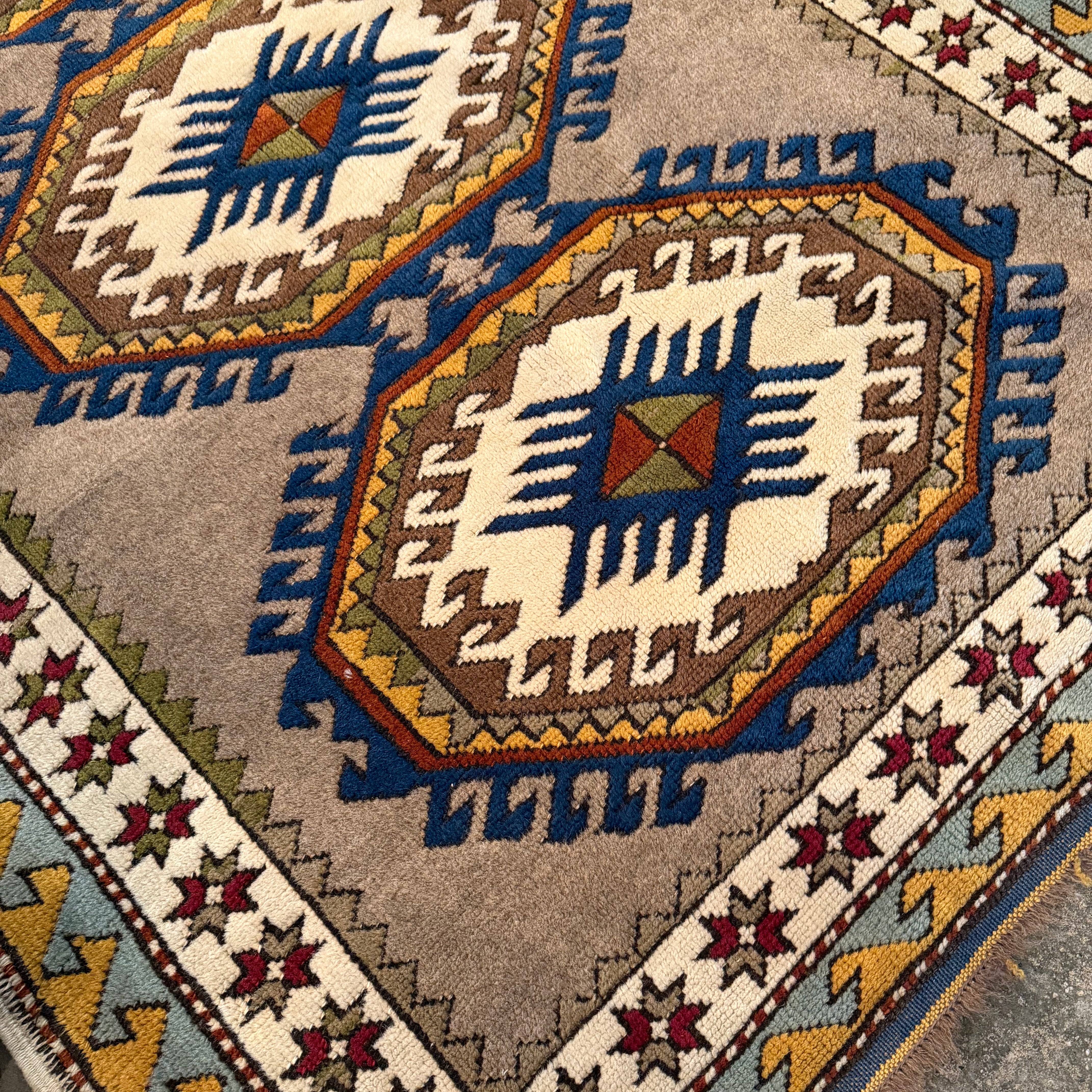 Vintage Tribal Persian Rug - 4’1” x 5’11” CANDID HOME