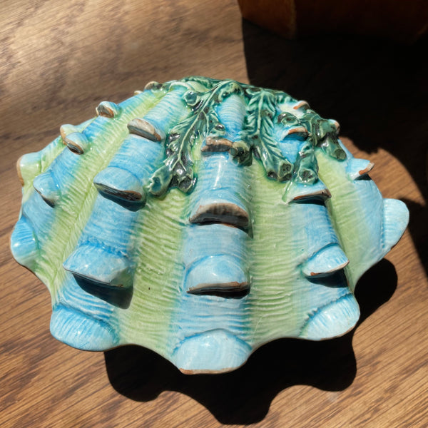 Vintage Italian Ceramic Clam Jewelry Box by Vietri jewelry box CANDID HOME