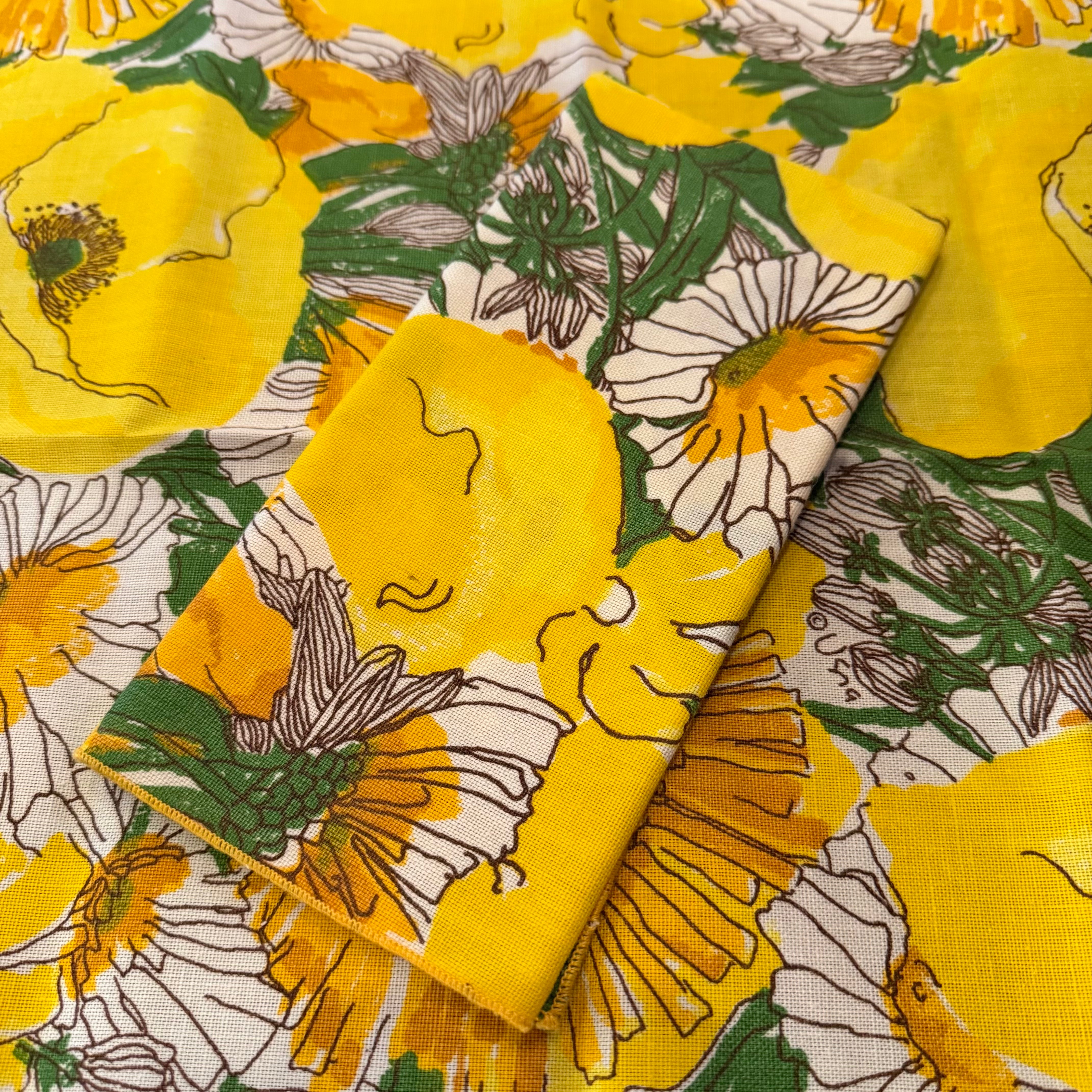 Vintage Vera Neumann Floral Napkins dinner napkins CANDID HOME