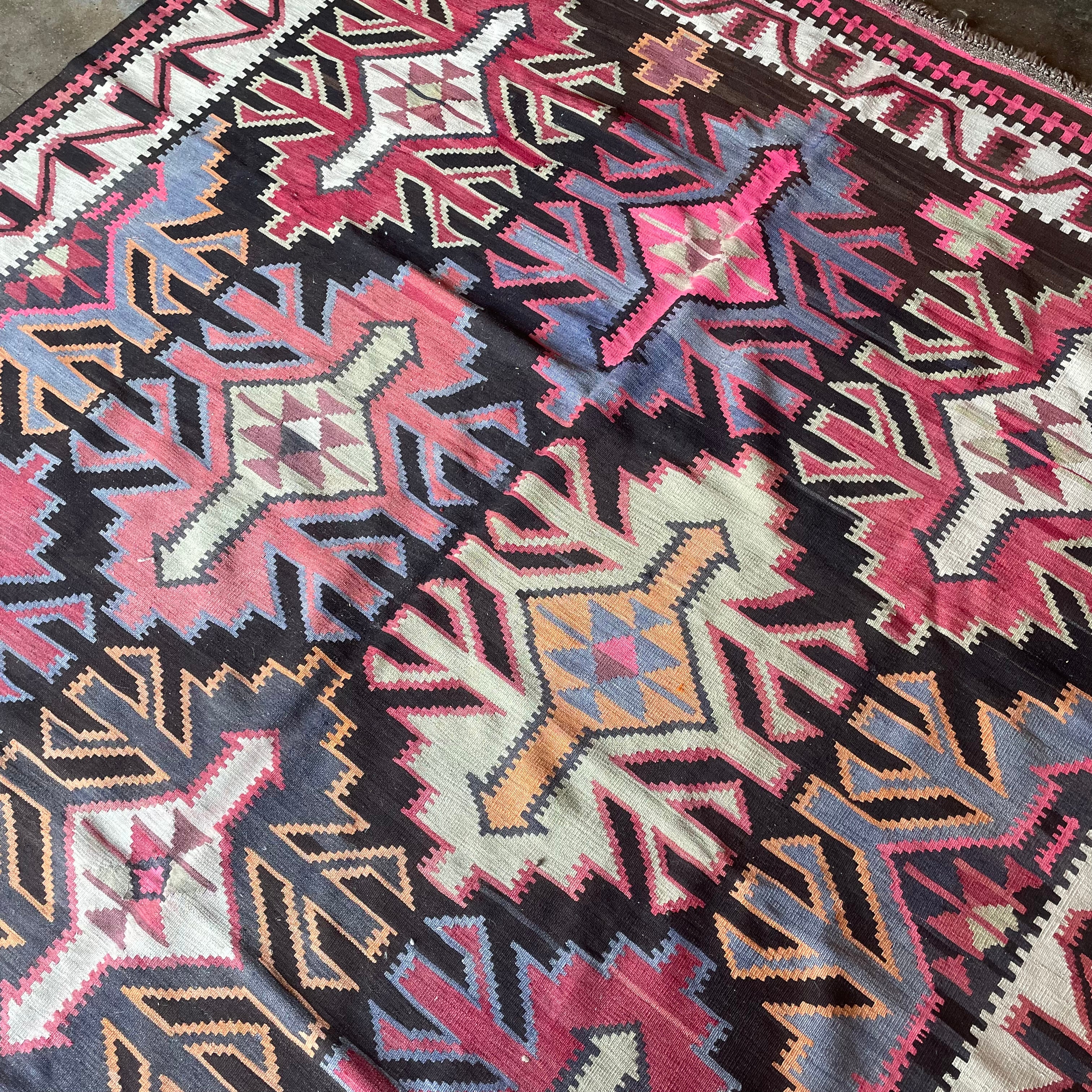 Vintage Kuba Kilim Rug - 6'7" x 10'10" Rugs CANDID HOME