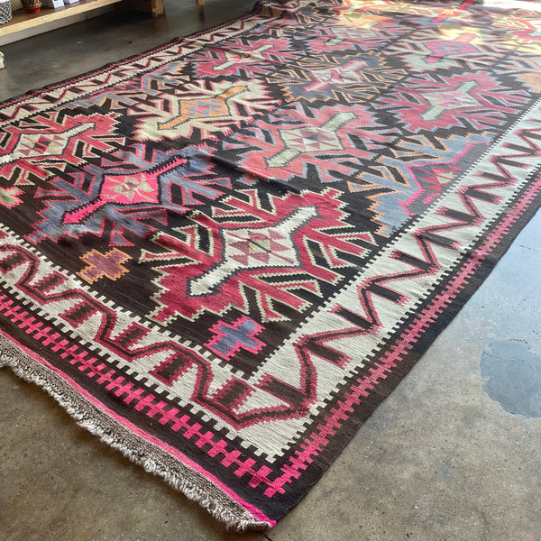 Vintage Kuba Kilim Rug - 6'7" x 10'10" Rugs CANDID HOME