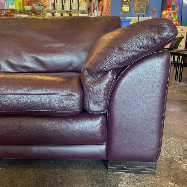 1980's Vintage Italian Leather Sofa by Natuzzi Sofa john ahmad rugs