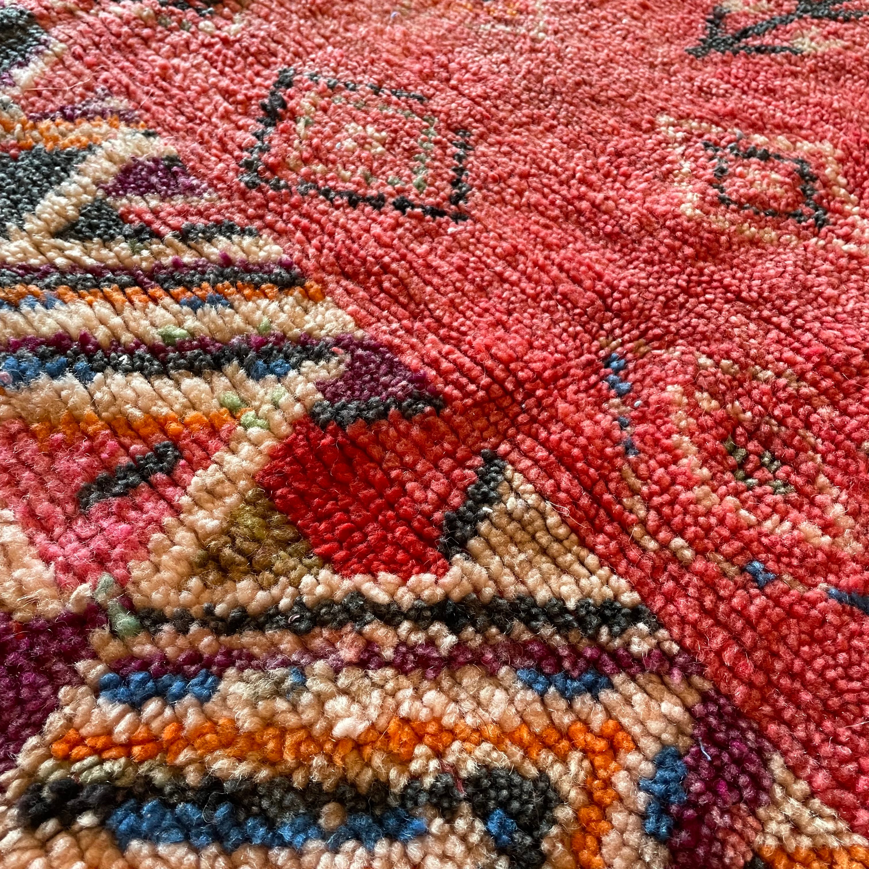 Vintage Abstract Moroccan Rug - 46" x 68" Rugs CANDID HOME