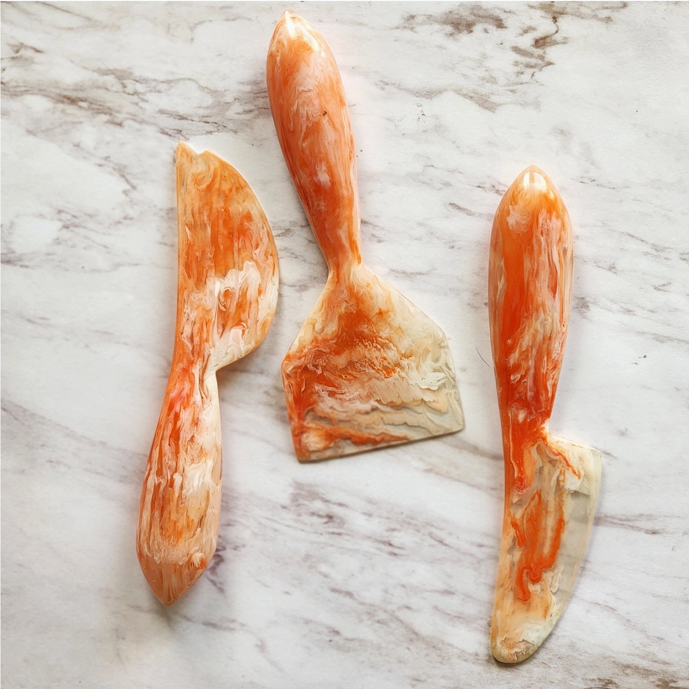 Cheese Knives Set by Gibb & Daan Cheese Knives Gibb & Daan Orange/White Marble