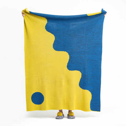 Yin Yang Wave Throw by Verloop Knits - 3 Colors Available Throw Blankets Verloop golden olive + navy